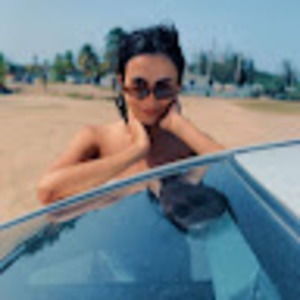 Meet your Posher, Coraima